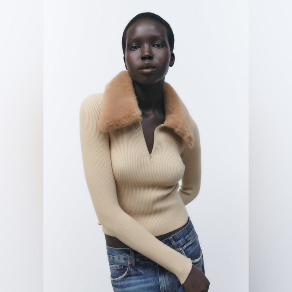 Zara Sweater with Faux Fur Lapel Collar size S